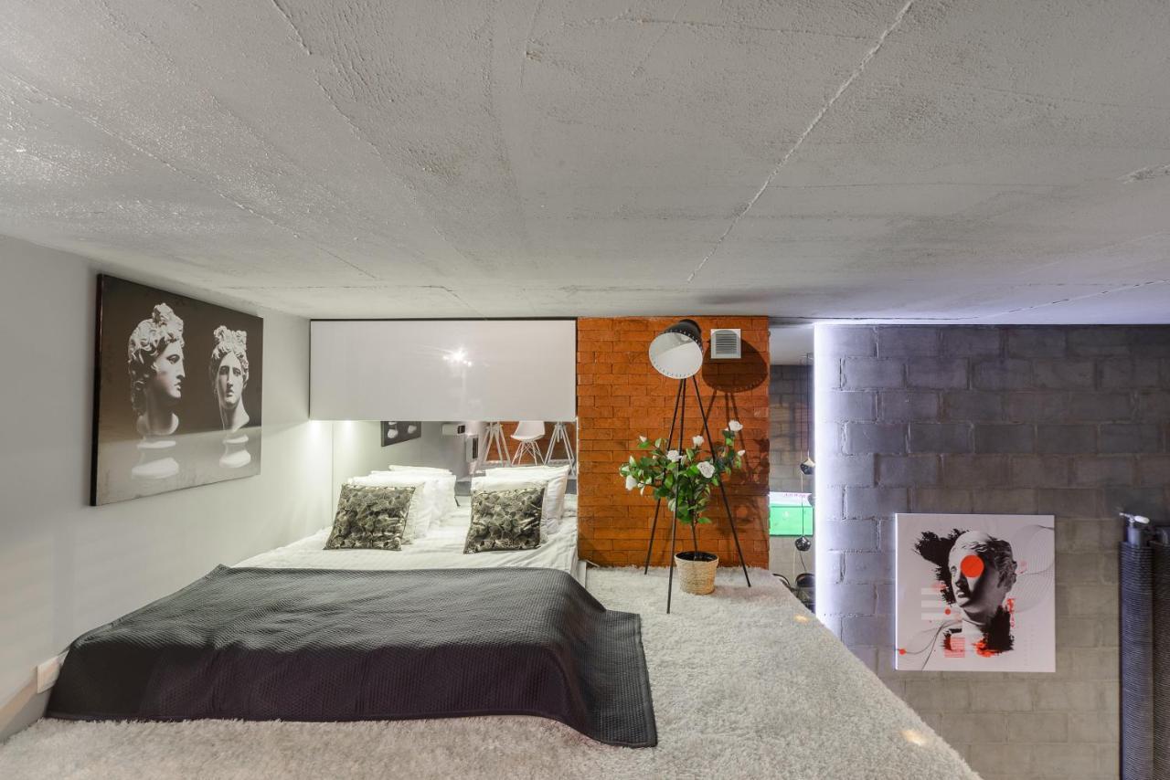 Nice Two-Level Loft In Tobaco Park วูดช์ ภายนอก รูปภาพ